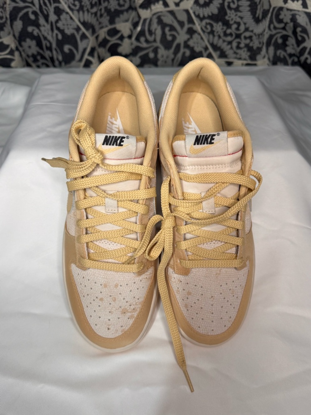 Nike Dunk Low Orewood Brown Sesame Women’s Size 9 Sneakers HJ5777-101